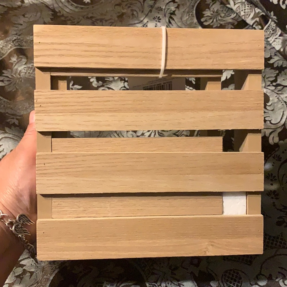 ๐ธ2 Wood Risers๐ธ